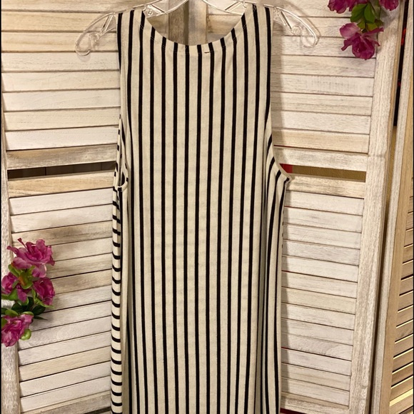 Creme & Black Striped Summer Tank Short Maxi Dress - Picture 3 of 7